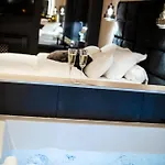 Hedone Suite De Luxe Et Spa Privatif